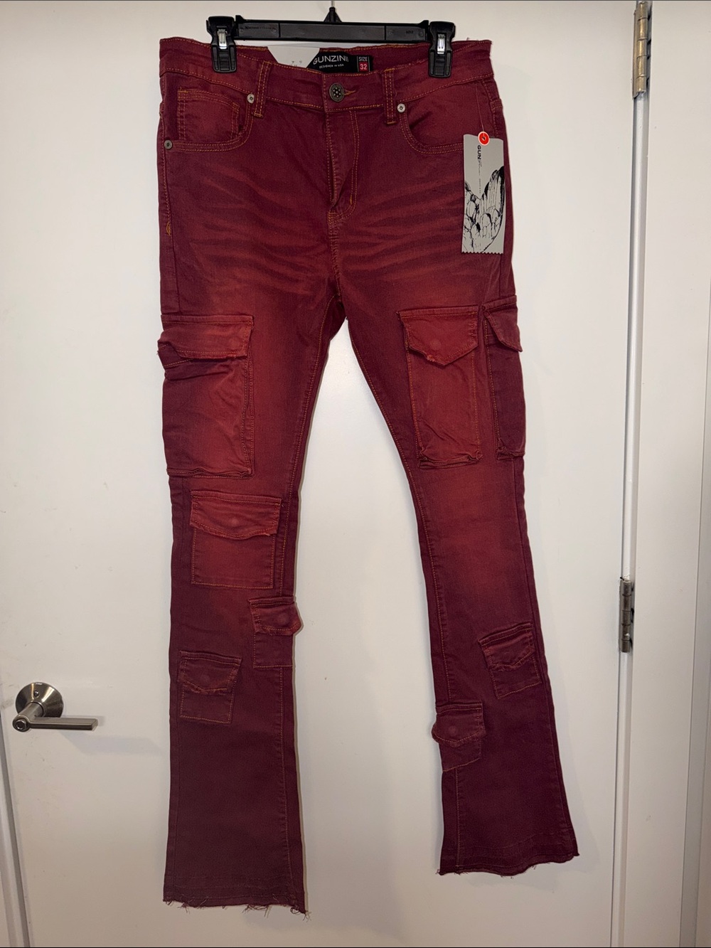 🔥👖🔥 Gunzinii Slim Cargo Stacked Jeans in Deep Burgundy